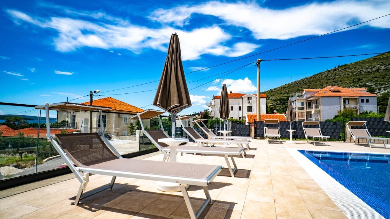Calma Apartments Trogir Ngoại thất bức ảnh