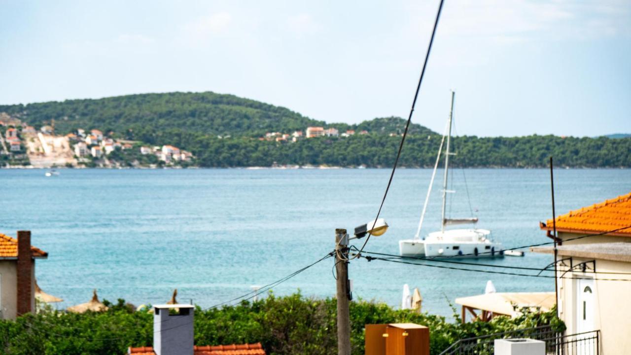 Calma Apartments Trogir Ngoại thất bức ảnh