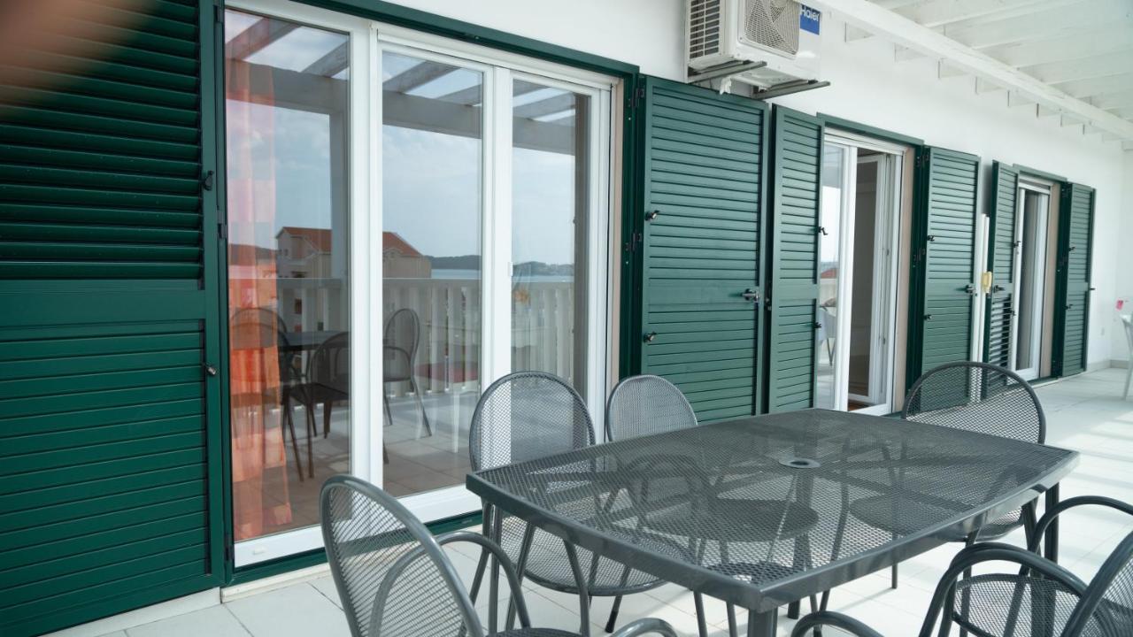 Calma Apartments Trogir Ngoại thất bức ảnh