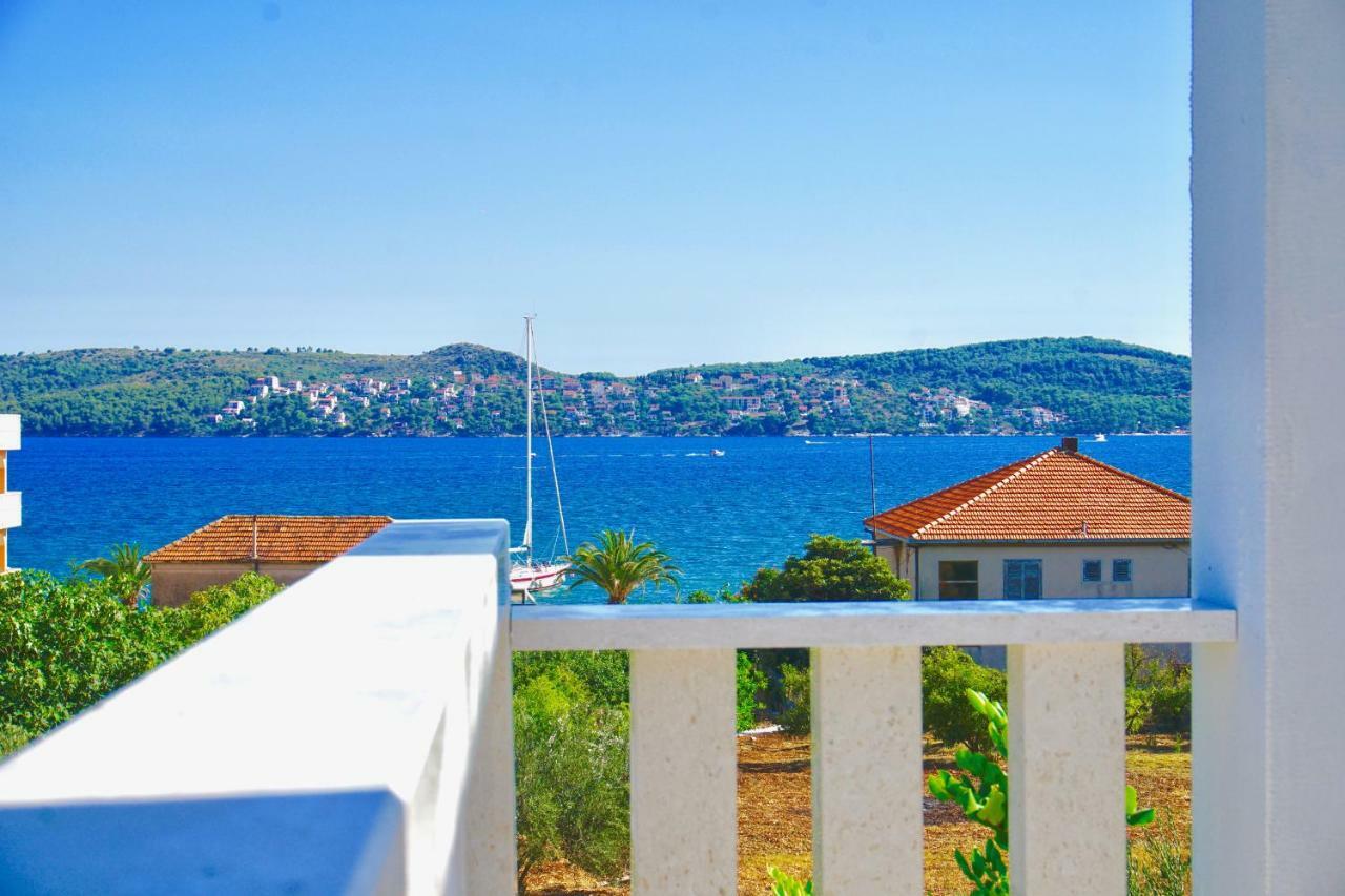 Calma Apartments Trogir Ngoại thất bức ảnh